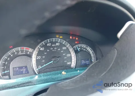 2014 Toyota Camry Se z USA, uszkodzony, nr VIN 4T1BF1FK3EU814225